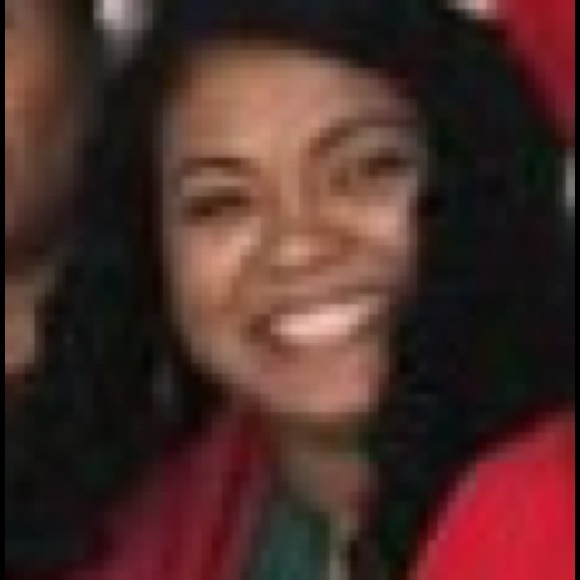 Meet your Posher, Ileana - Picture 1 of 1